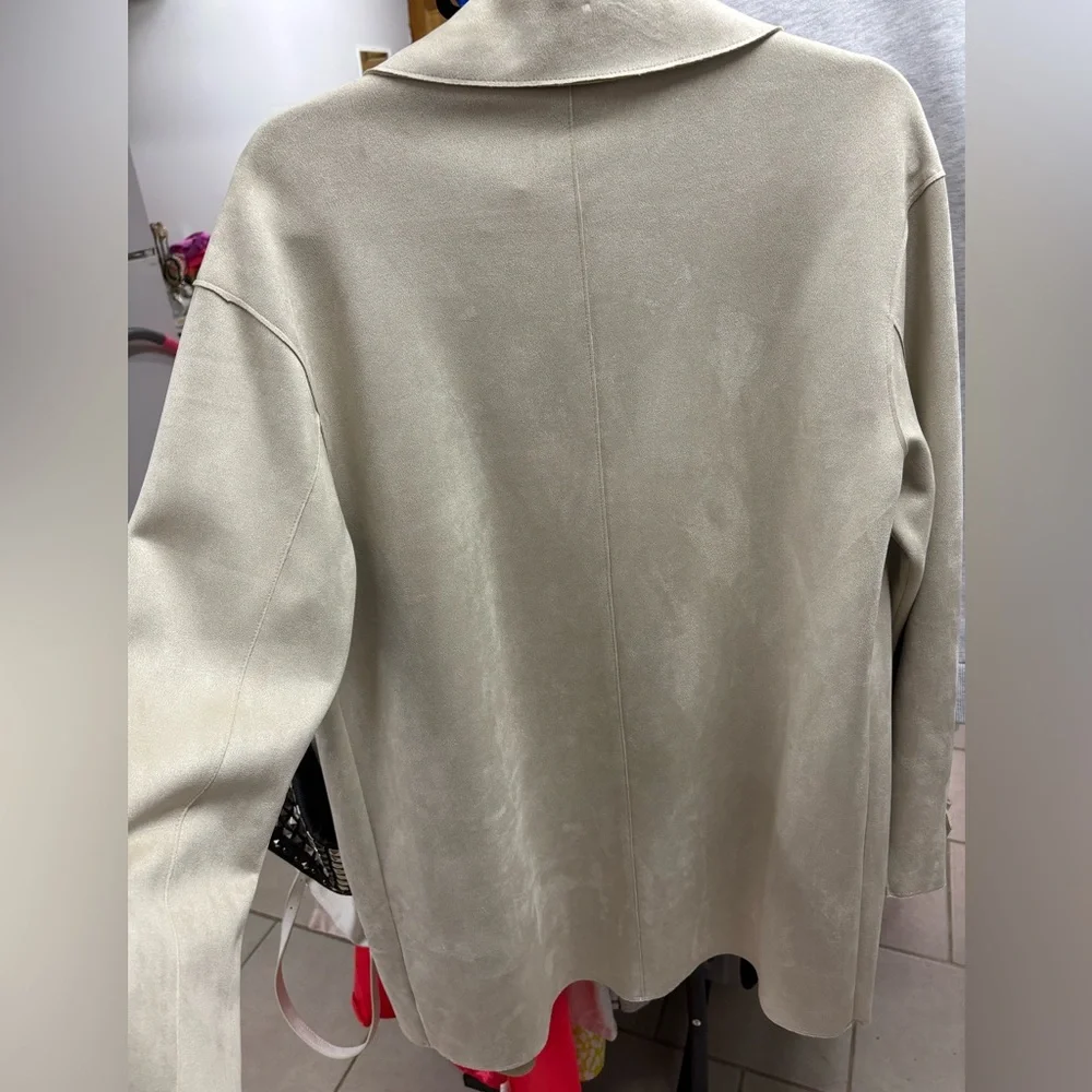 Pull&Bear Tan Trench Coat Classic Tailored Design - Picture 5 of 7